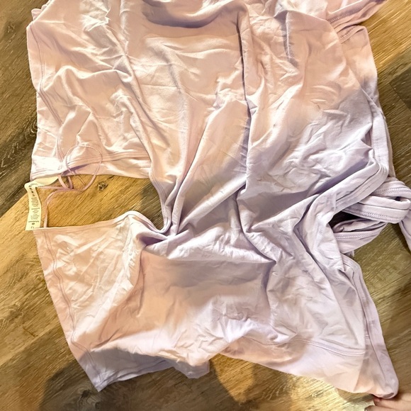 Lululemon It’s Tie Tee Reversible - Sheer Violet - Picture 5 of 6